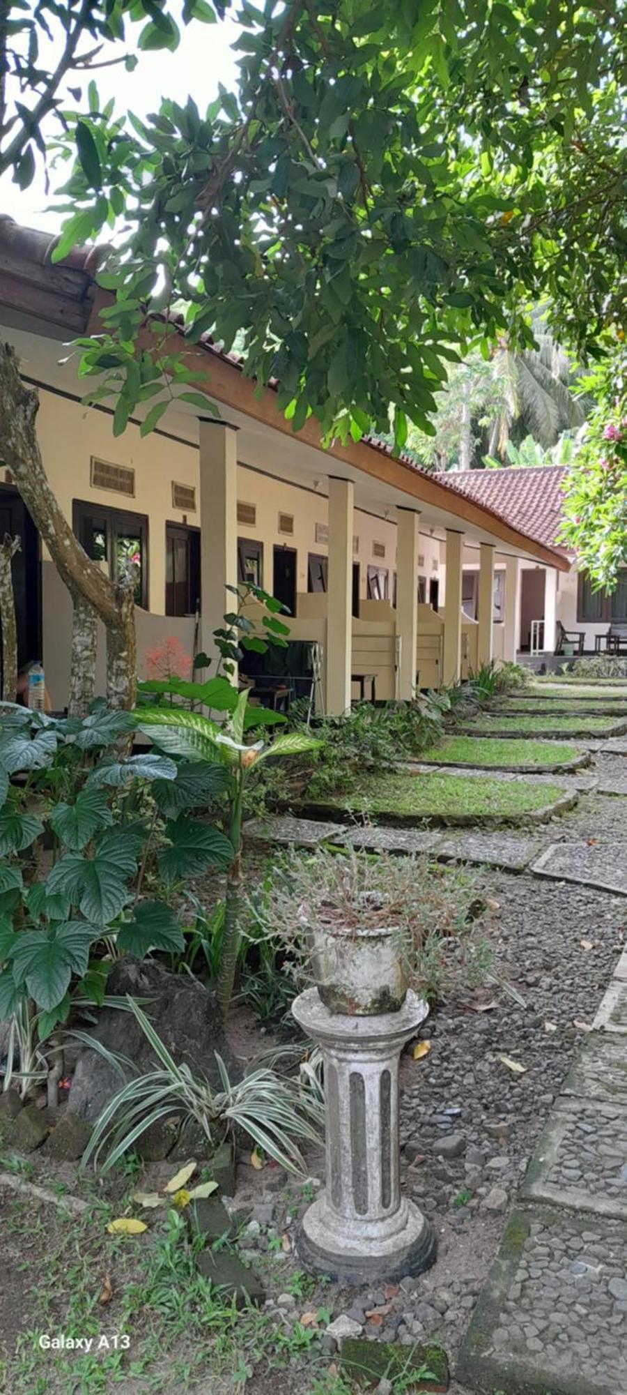 Indah Homestay And Cooking Classes Senggigi Exterior foto