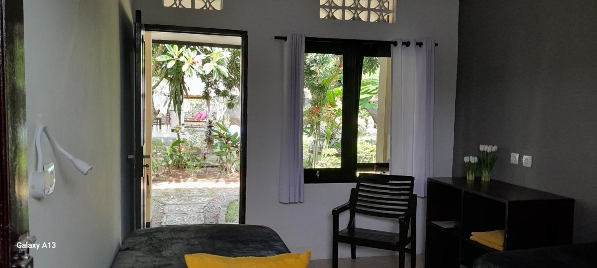 Indah Homestay And Cooking Classes Senggigi Exterior foto